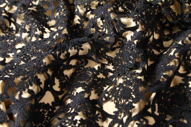 Ref 1362 dentelle noire