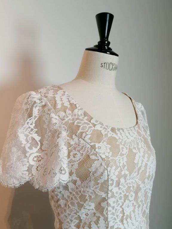 Fin du séminaire sur la dentelle de calais, une robe toute simple comme un avant gout d'été